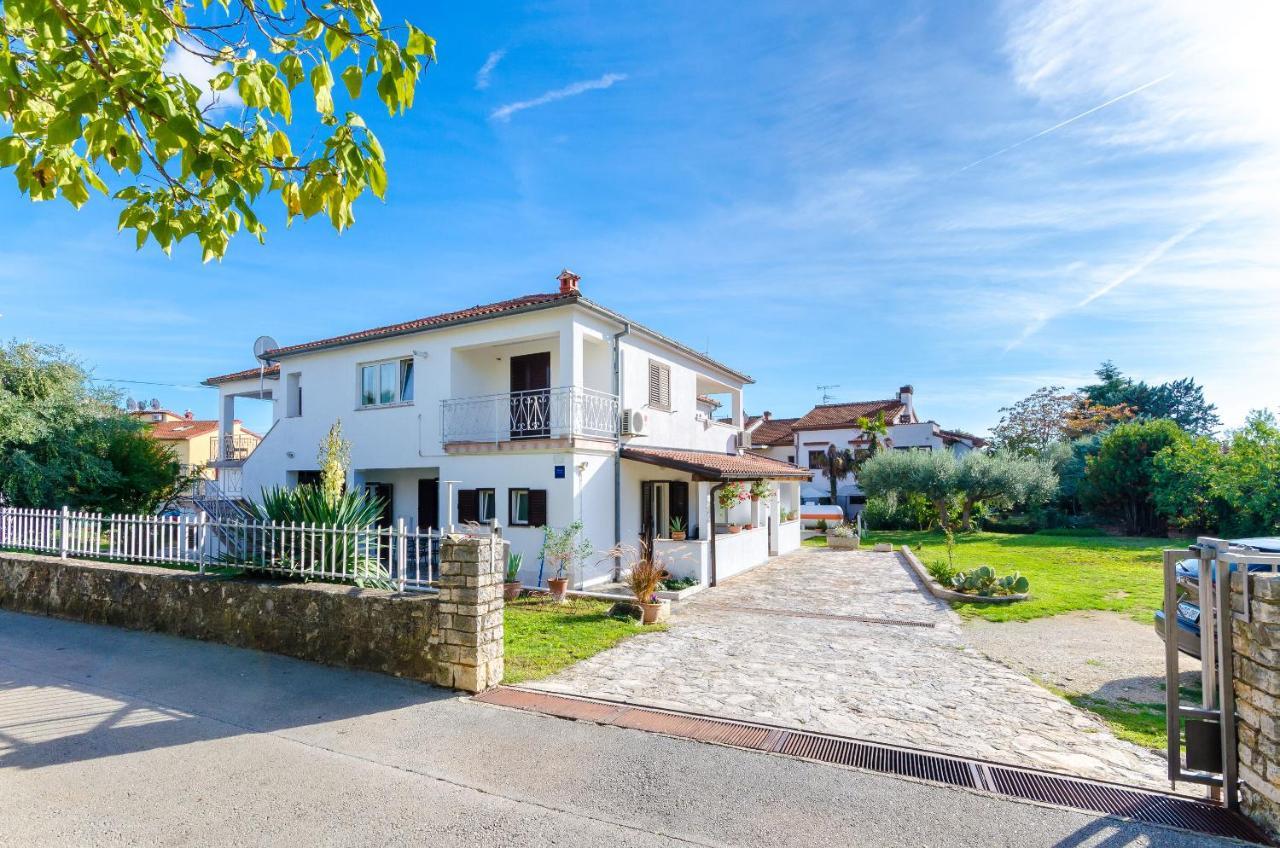 Apartment Zdenko Rovinj Bagian luar foto
