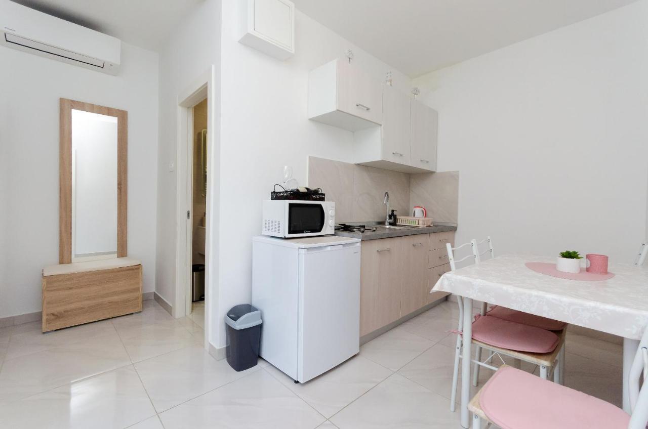 Apartment Zdenko Rovinj Bagian luar foto