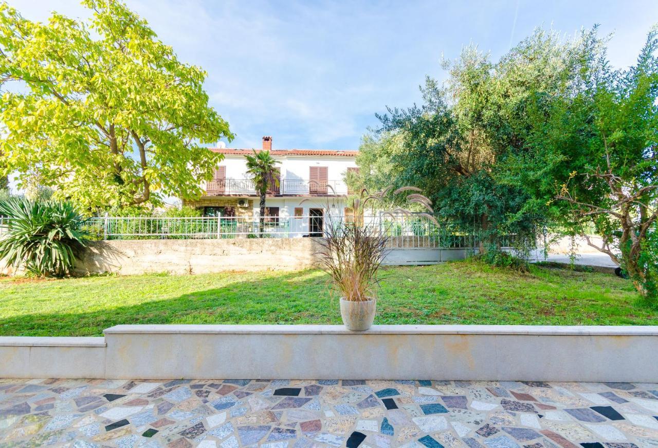 Apartment Zdenko Rovinj Bagian luar foto