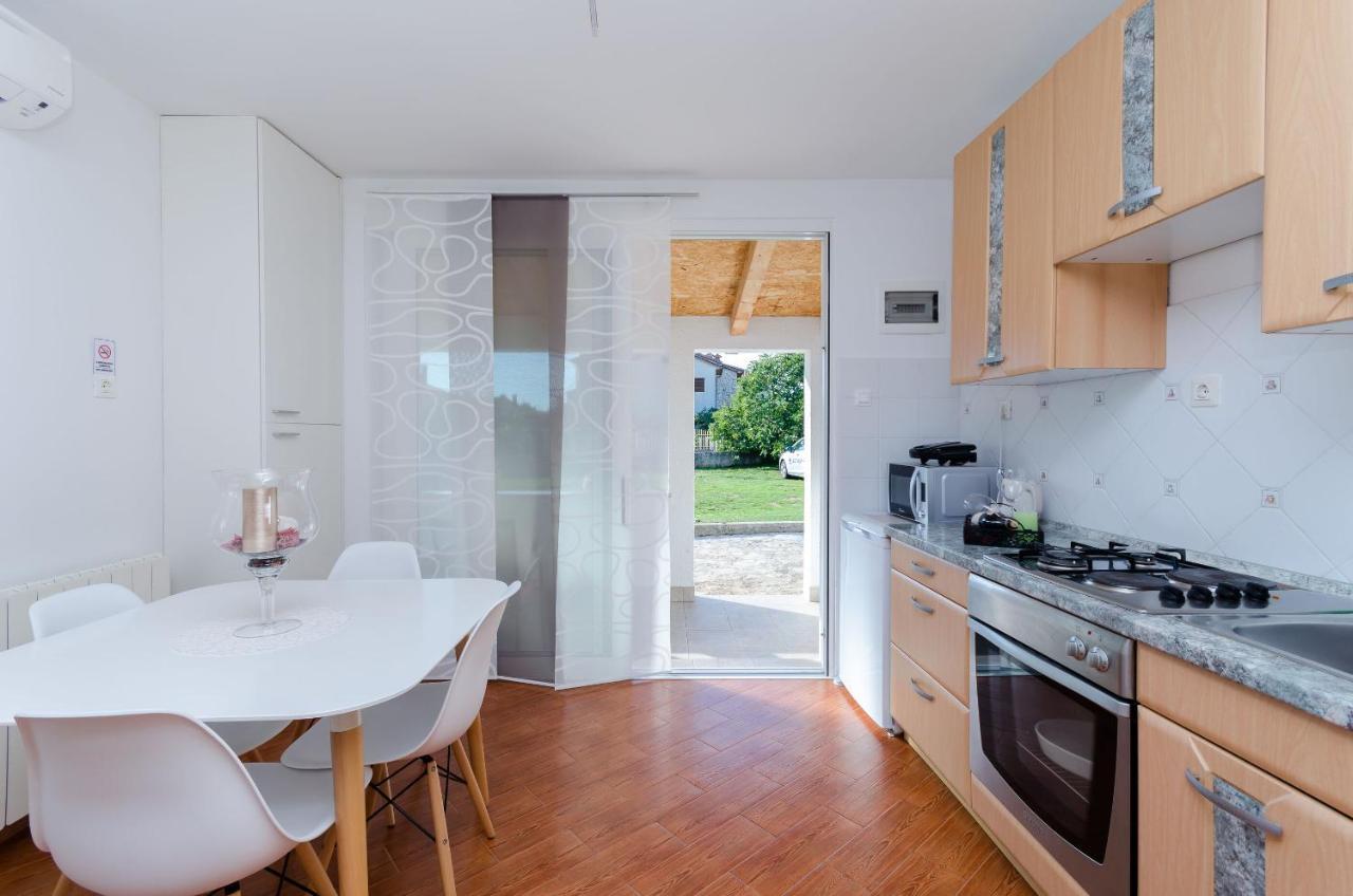 Apartment Zdenko Rovinj Bagian luar foto